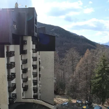 4 Personnes Au Coeur Des Orres, Acces Ski, Balcon - Fr-1-322-504